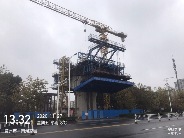 Huangjinghuang Express Way Cast in situ beam-Cantilever Form Traveler Boyoun