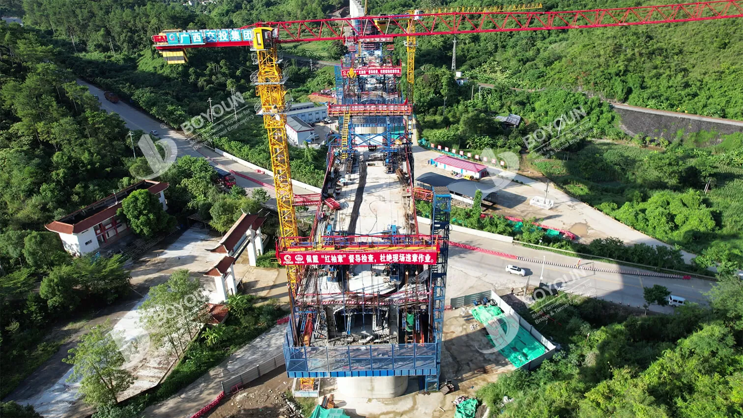 Construcción en voladizo para Chongping Railway Extra puente grande