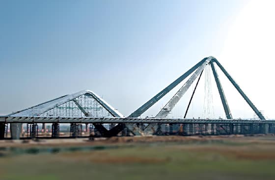 Puente de arco de acero